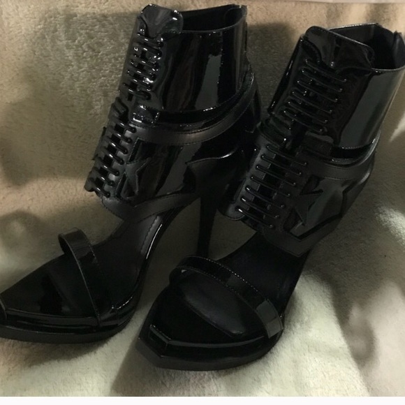 SOLD*****SOLD***Givenchy Black Patent Heels - Picture 5 of 7
